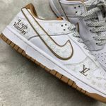 Tênis NK Dunk Low LV - Branco/Marrom