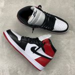Tênis NK Air Jordan 1 High - Vermelho/Preto e Branco