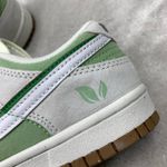 Tênis NK Dunk Low (Dois símbolos) - Verde/Branco