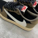 Tênis NK Travis Scott Jordan 1 Low - Marrom