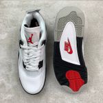 Tenis NK Air Jordan 4 - Branco/Cinza