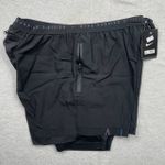 Short Nike Dry fit (aquecedor interno) - Masculino - Preto - NK12 