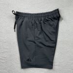 Short Adidas Dry fit - Masculino - Grafite - AD07