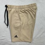 Short Adidas Dry fit - Masculino - Bege - AD42