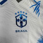 22/23 Brasil Classic - Jogador - Branca com RELEVO AZUL