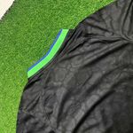 CAMISA FEMININA DA SELEÇÃO BRASILEIRA PRETA COPA 2022