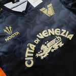 Camisa Venezia Home I 2024/25 Torcedor Masculina