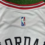 NBA Chicago Bulls Jordan #23 - 75 ANOS - Branca