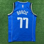 NBA Dallas Mavericks Luka Dončić #77 - 75 ANOS
