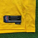 NBA Los Angeles Lakers Edição 75 anos 21/22 Kobe Bryant #24 - Amarelo