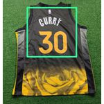 Golden State Warriors 2023 - Curry #30 - Preto E Amarelo (Defeito)
