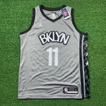 NBA Brooklyn Nets Kyrie Irving #11 - Edição 75 anos - Cinza