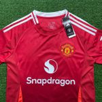 Camisa Manchester United Home I 24/25 - Vermelho - B. Fernandes 8 - Torcedor Masculina