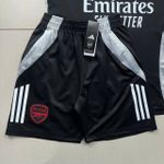 Conjunto Treino Adulto Regata e Short Arsenal FC Treino 24/25 Preto/Vermelho/Verde