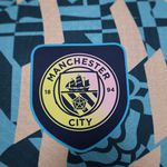Camisa Manchester City Edição Especial 2425 - Verde/Bege - Jogador Masculina