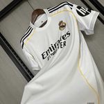 Camisa Real Madrid Home I 25/26 - Branca - Torcedor Masculina
