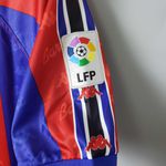 Camisa Barcelona Retrô Home I 95/96 - Azul/Vermelha - Retrô Masculina Ronaldo Fenômeno