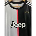Camisa Juventus Retrô I Home 19/20 - Ronaldo #7 - Branca/Preta - Torcedor Masculina