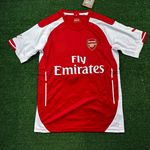 Camisa Retrô Arsenal Home I 14/15 - Alexis #17 - Vermelha/Branca - Torcedor Masculina 