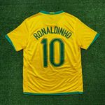 Camisa Retrô Brasil Home I 2006 - Amarela -Ronaldinho #10 - Masculina