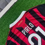 Camisa Retrô AC Milan Home I Pirlo #21 09/10 - Vermelha e Preta