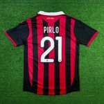 Camisa Retrô AC Milan Home I Pirlo #21 09/10 - Vermelha e Preta
