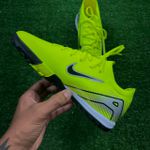 Chuteira Society Nike Mercurial Vapor 16 Pro (TF)