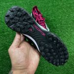 Chuteira Society Adidas Predator 24 Elite (TF) – Rosa/Preta