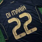 Camisa Retrô Real Madrid Home I 11/12 - Preta - Masculina Di María #22