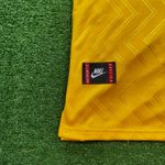 Camisa Retrô Arsenal Away II 96/97 - Henry #14 - Amarela/Azul - Torcedor Masculina