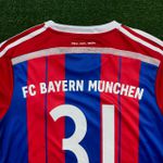 Camisa Retrô Bayern de Munique Home I 14/15 - Schweinsteiger #31 - Vermelha/Azul - Masculina