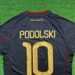 Camisa Retrô Alemanha Away II 10/11 - Preta - PODOLSKI #10 - Masculina