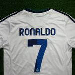 Camisa Retrô Real Madrid Home I 12/13 - Ronaldo #7 - Branca - Torcedor Masculina