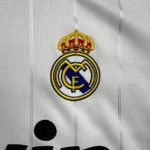 Camisa Retrô Real Madrid Home I 12/13 - Ronaldo #7 - Branca - Torcedor Masculina