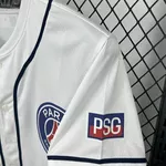 Camisa PSG Beisebol 25/26 - Branca - Torcedor Masculina (Forma Justa)
