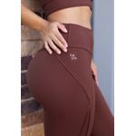 Legging Frelith com Recorte e Filetes - MARROM