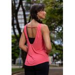 Regata Fitness Frelith com Decote nas Costas - CORAL
