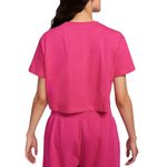 Camiseta Feminina Nike Sportswear Essential Rosa 