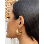 BRINCO FOLHEADO A OURO 18K ARGOLA OVAL