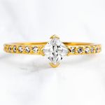 Anel Noivado Astória 