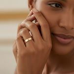 Par de Alianças Toronto 18K