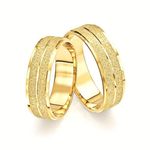 Par de Alianças de Noivado em Ouro 18K Trabalhada 5 mm