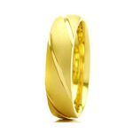 Par de Alianças de Noivado em Ouro 18K Trabalhada 4,5 mm