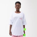 CAMISETA OVERSIZED SUX BRANCA CANDY