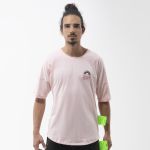 CAMISETA OVERSIZED SUX ROSA DONUT