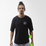 CAMISETA OVERSIZED SUX PRETA WILD