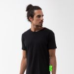 CAMISETA LONGLINE SUX BASIC PRETA