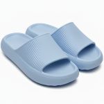 Chinelo Slide Nuvem Unissex Tira Larga Anatômica - Azul Bebê