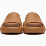 Chinelo Slide Nuvem Unissex Tira Larga Anatômica - Caramelo