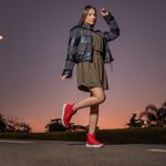 Tênis Sneaker Feminino Botinha Com Ziper Lateral - Vermelho
